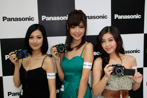 Panasonic-Lumix-babes-1