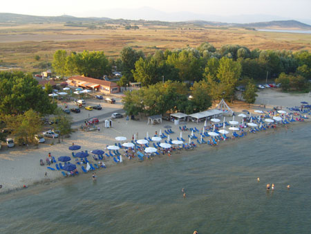 mandra_paralia