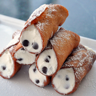 cannoli_382_382