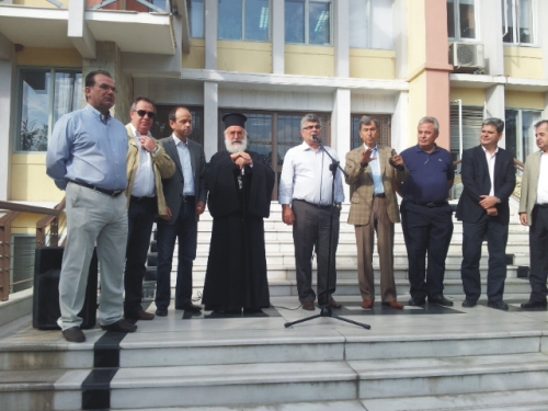 sigentrosi pe oloi